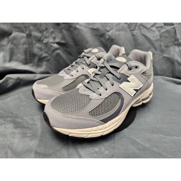 New Balance Boys 2002 Sneakers GC2002ST Suede Grey Size 6 NEW IN BOX! - Picture 4 of 11